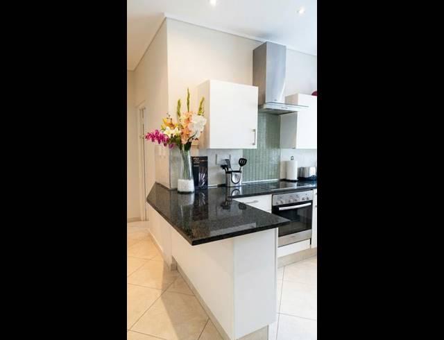2 BEDROOM PROPERTY TO RENT IN MORNINGSIDE